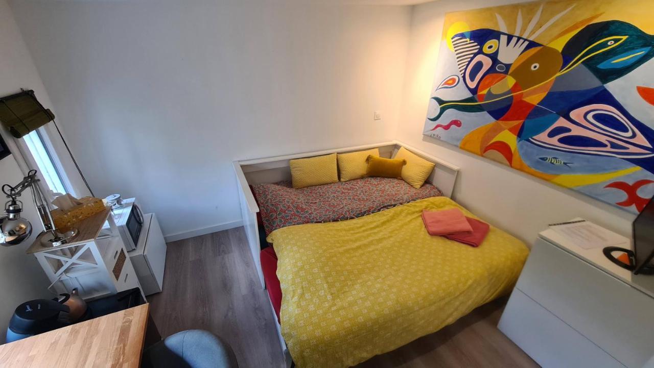 Le Studio Dans Le Jardin. Rosny-sous-Bois Εξωτερικό φωτογραφία